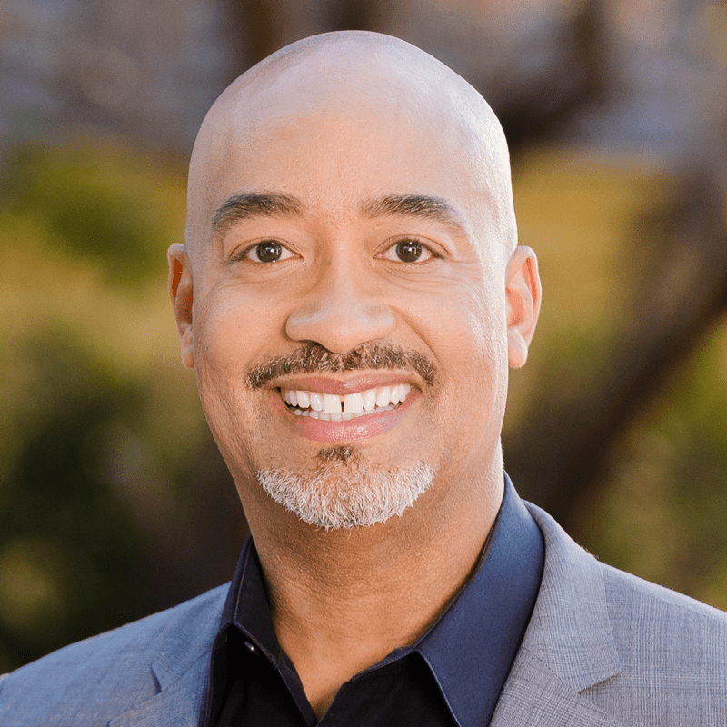 Janik Conrad headshot